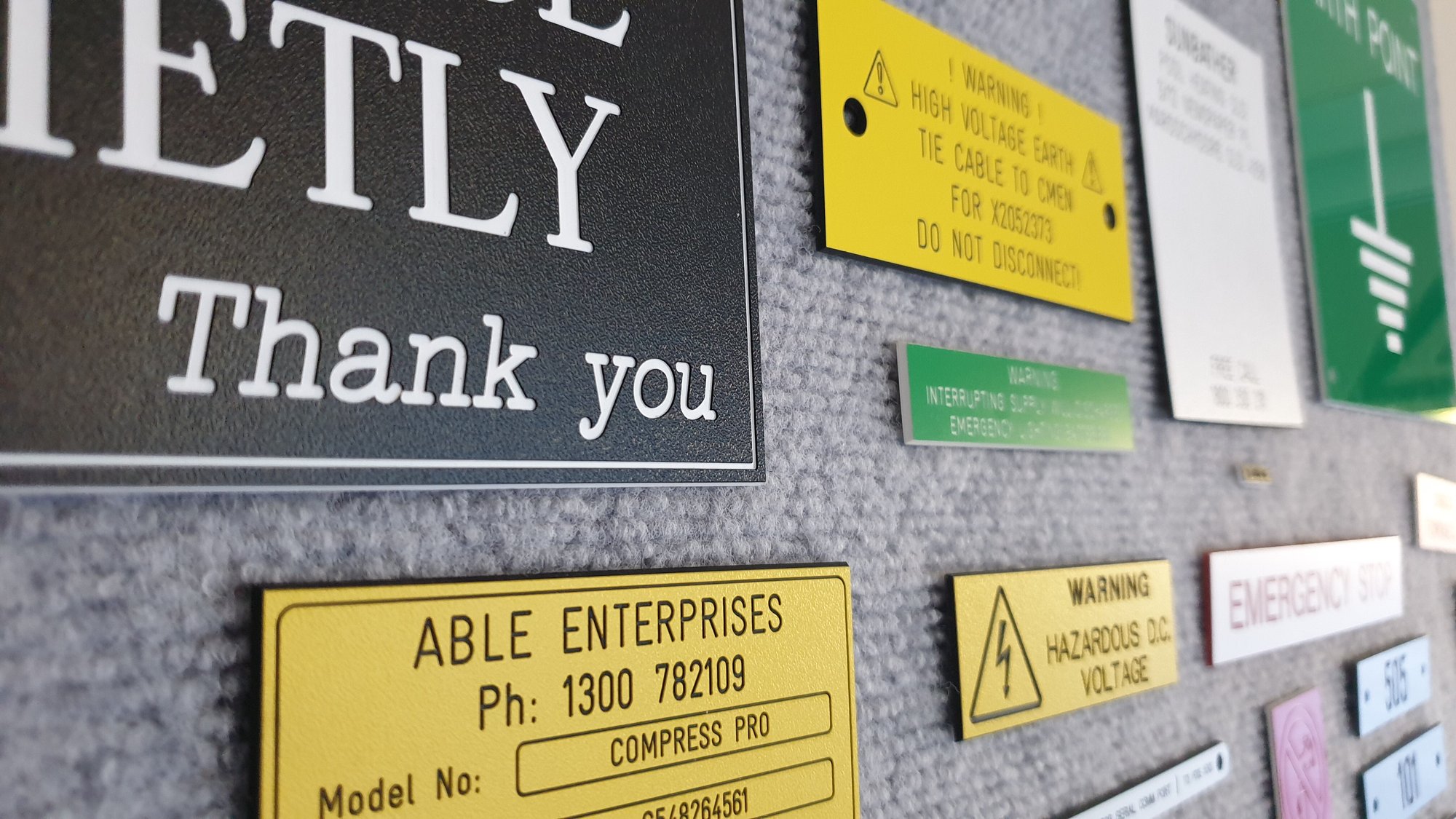 labels labels